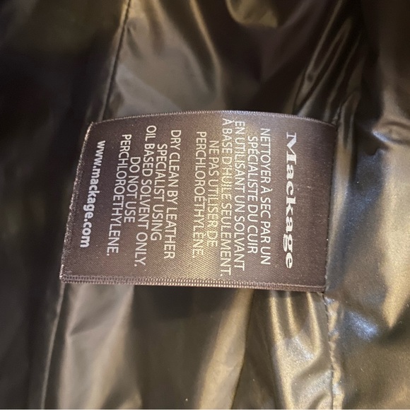 Mackage fur coat XS - Picture 8 of 8